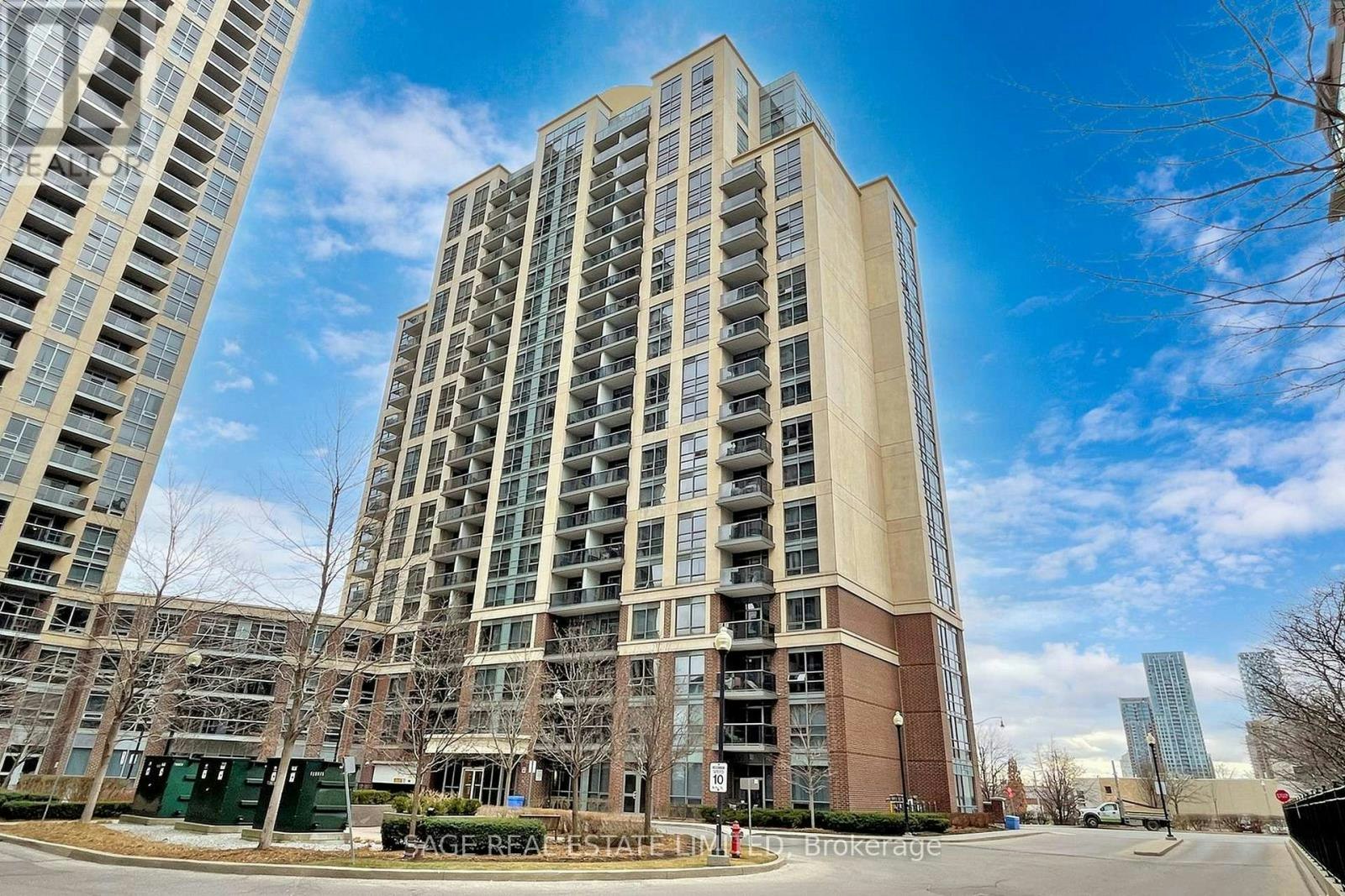 605-1 Michael Power Place, Toronto, ON, M9A 0A1