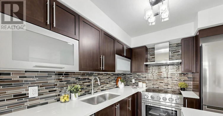 605-1 Michael Power Place, Toronto, ON, M9A 0A1 - 13