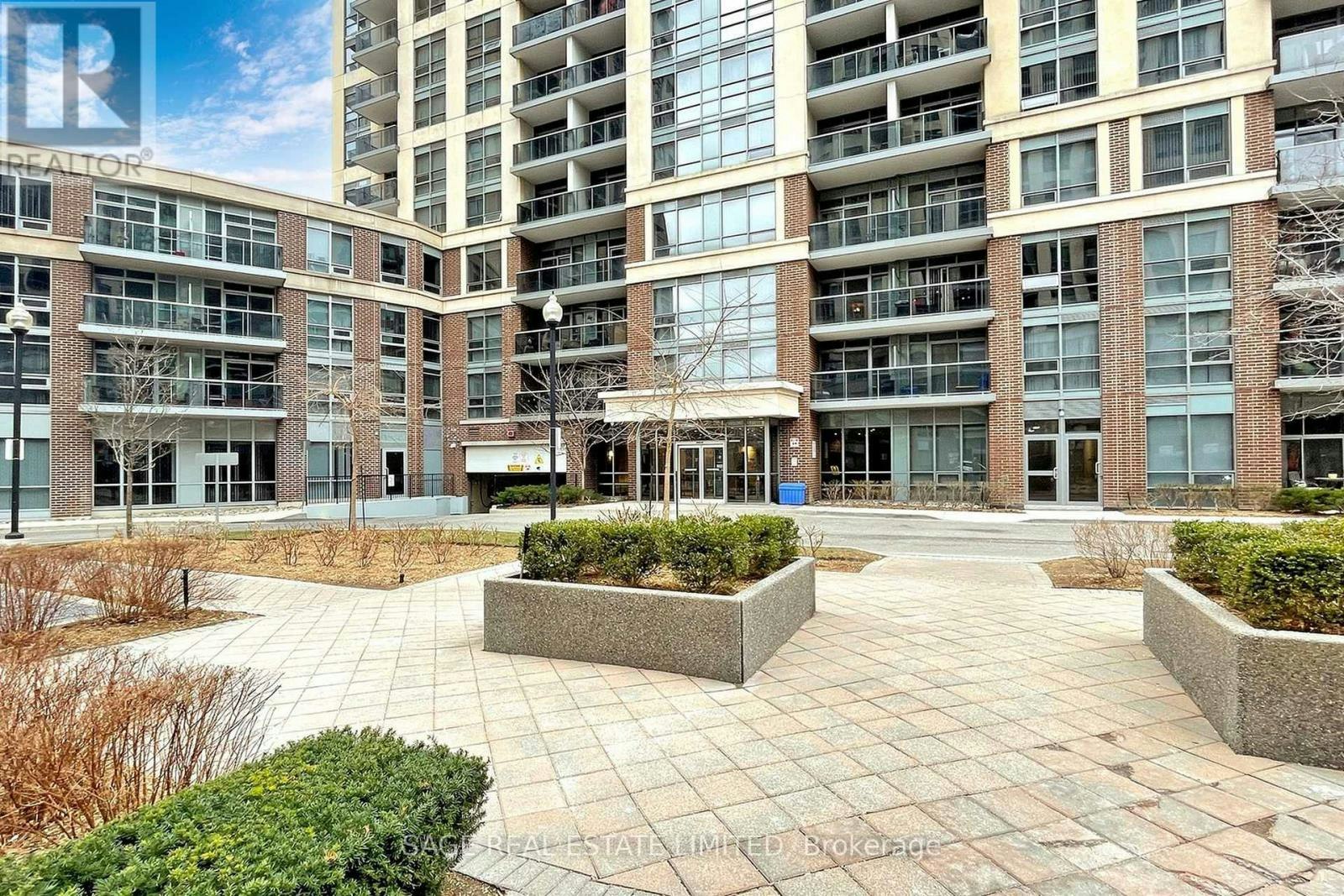 605-1 Michael Power Place, Toronto, ON, M9A 0A1 - 2