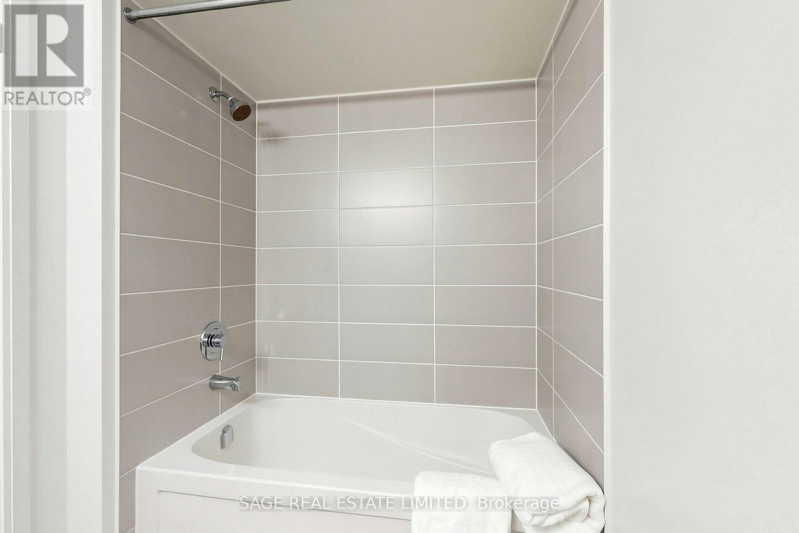 605-1 Michael Power Place, Toronto, ON, M9A 0A1 - 22
