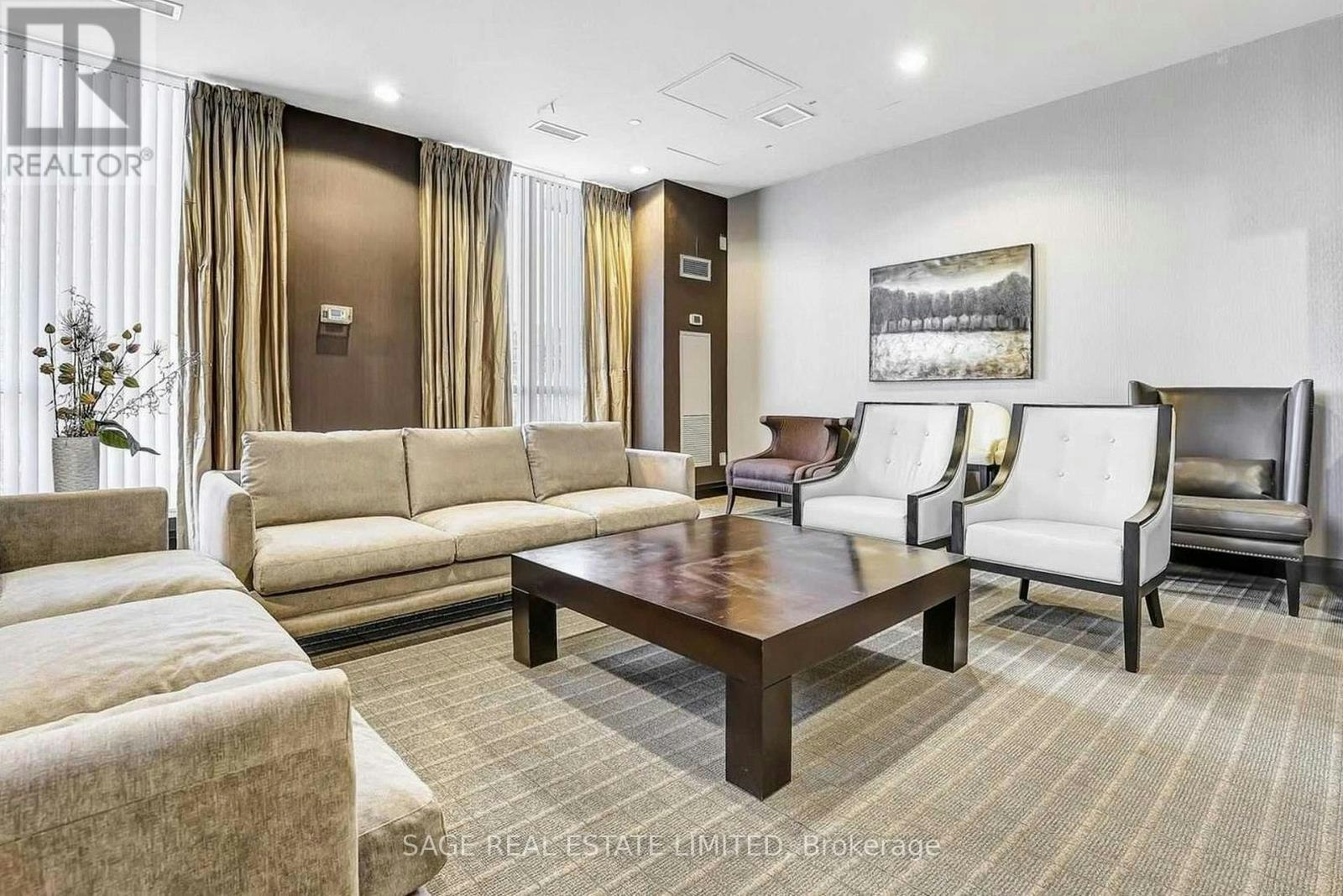 605-1 Michael Power Place, Toronto, ON, M9A 0A1 - 32