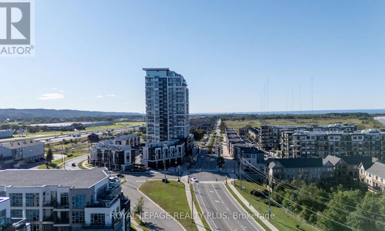 306-16 Concord Place
