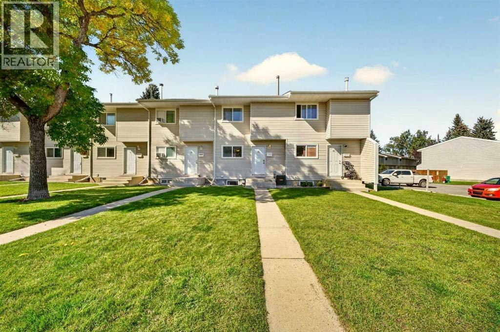 53-55 Lemoyne Crescent W, Lethbridge, AB, T1K 4J7