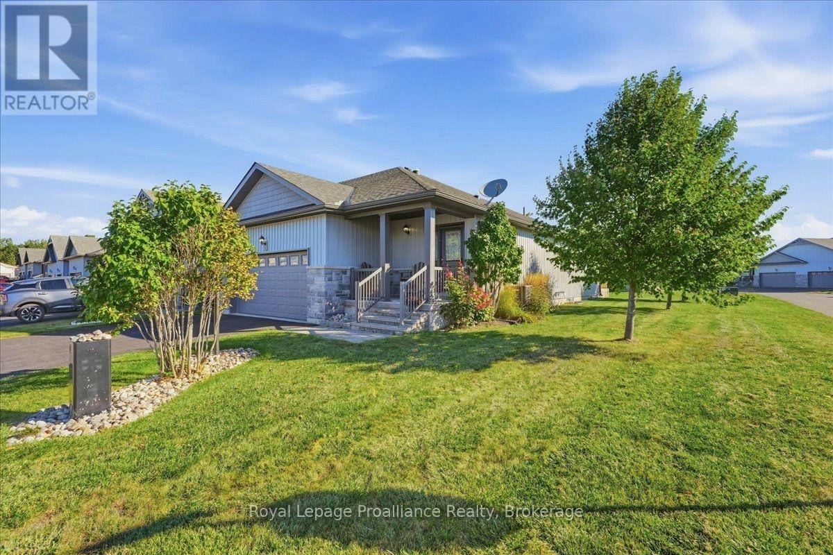 73 Dorchester Drive, Prince Edward County, ON, K0K 3L0