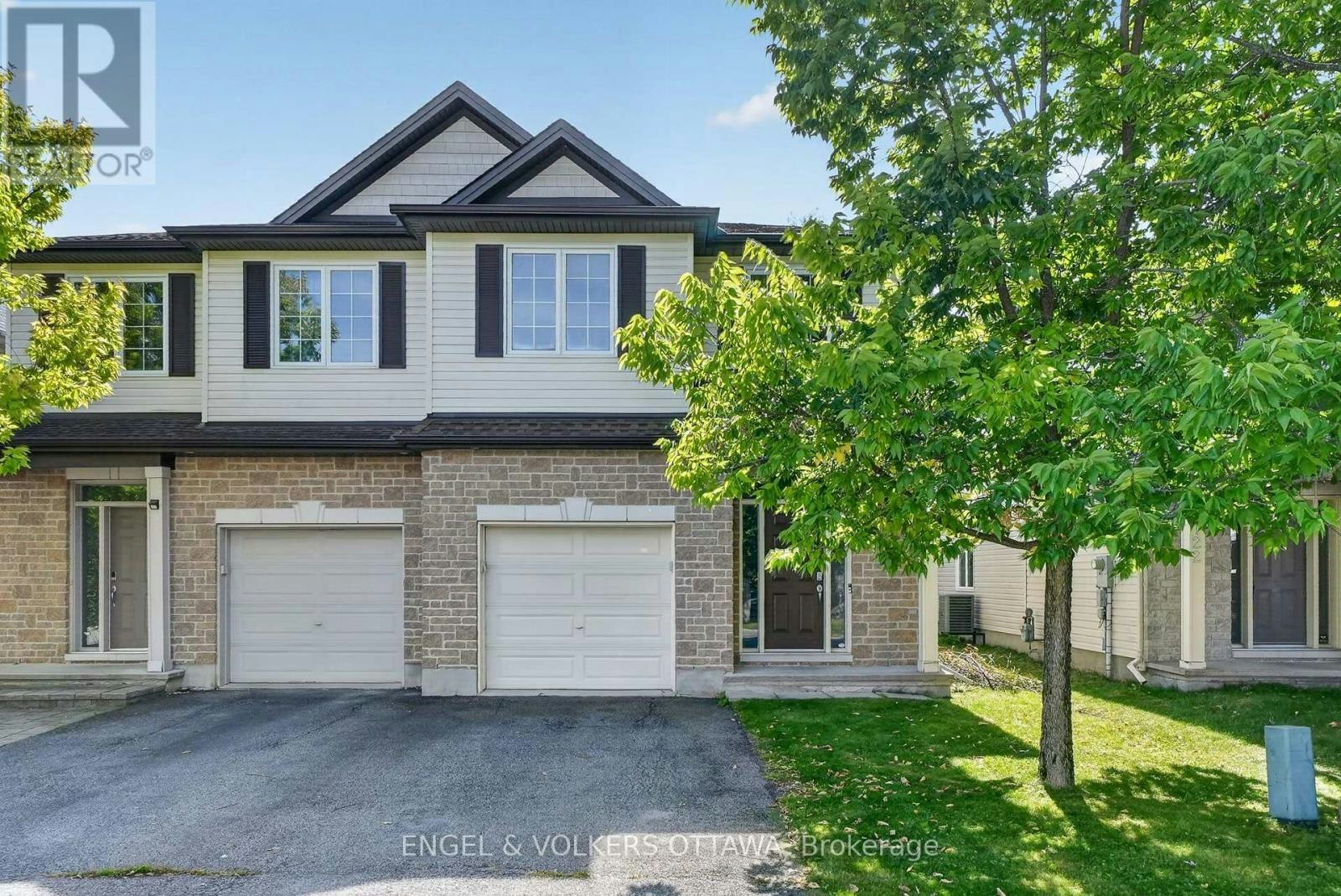 120 Spartina Street, Ottawa, ON, K1T 0G6