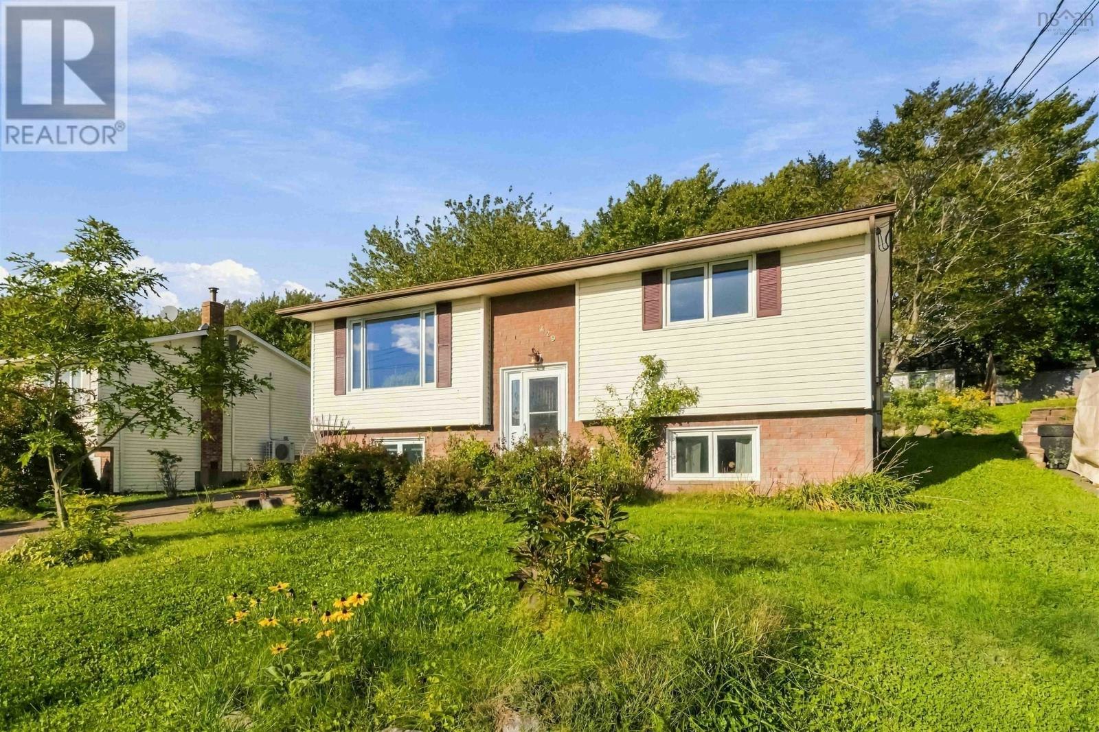 429 Auburn Drive, Cole Harbour, NS, B2W 5V3