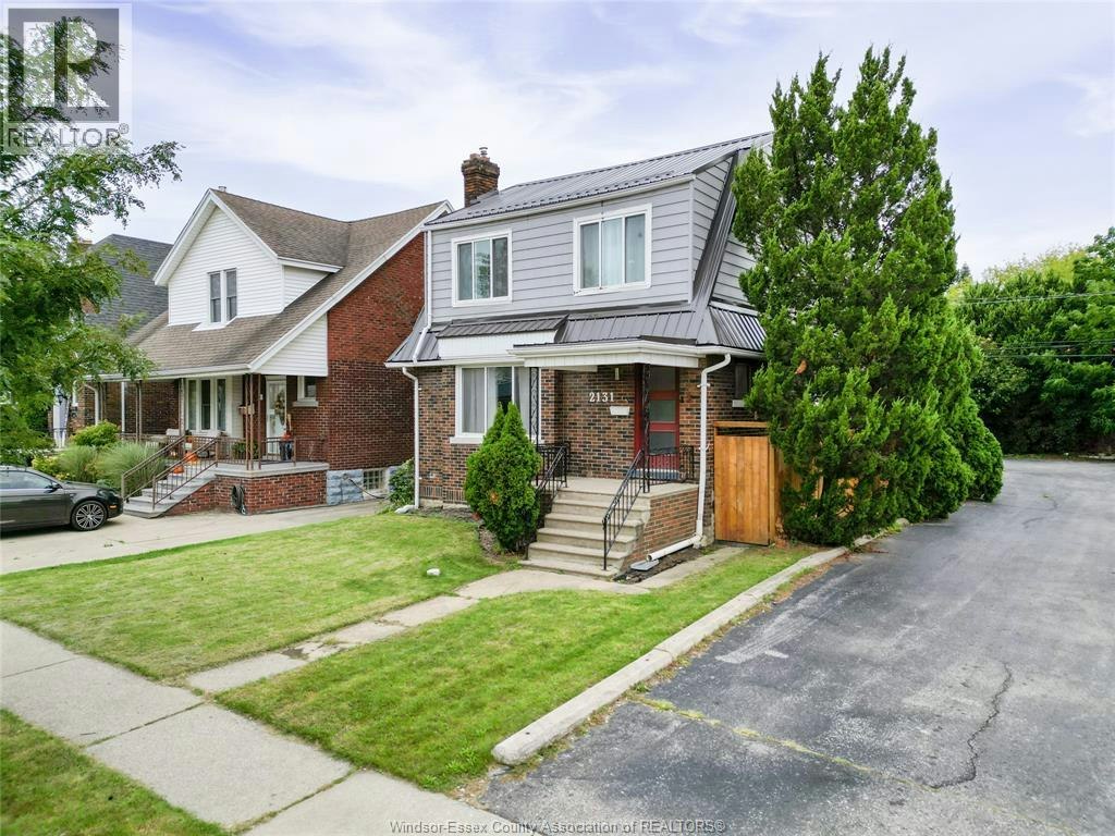 2131 Lincoln Road, Windsor, ON, N8W 2P9