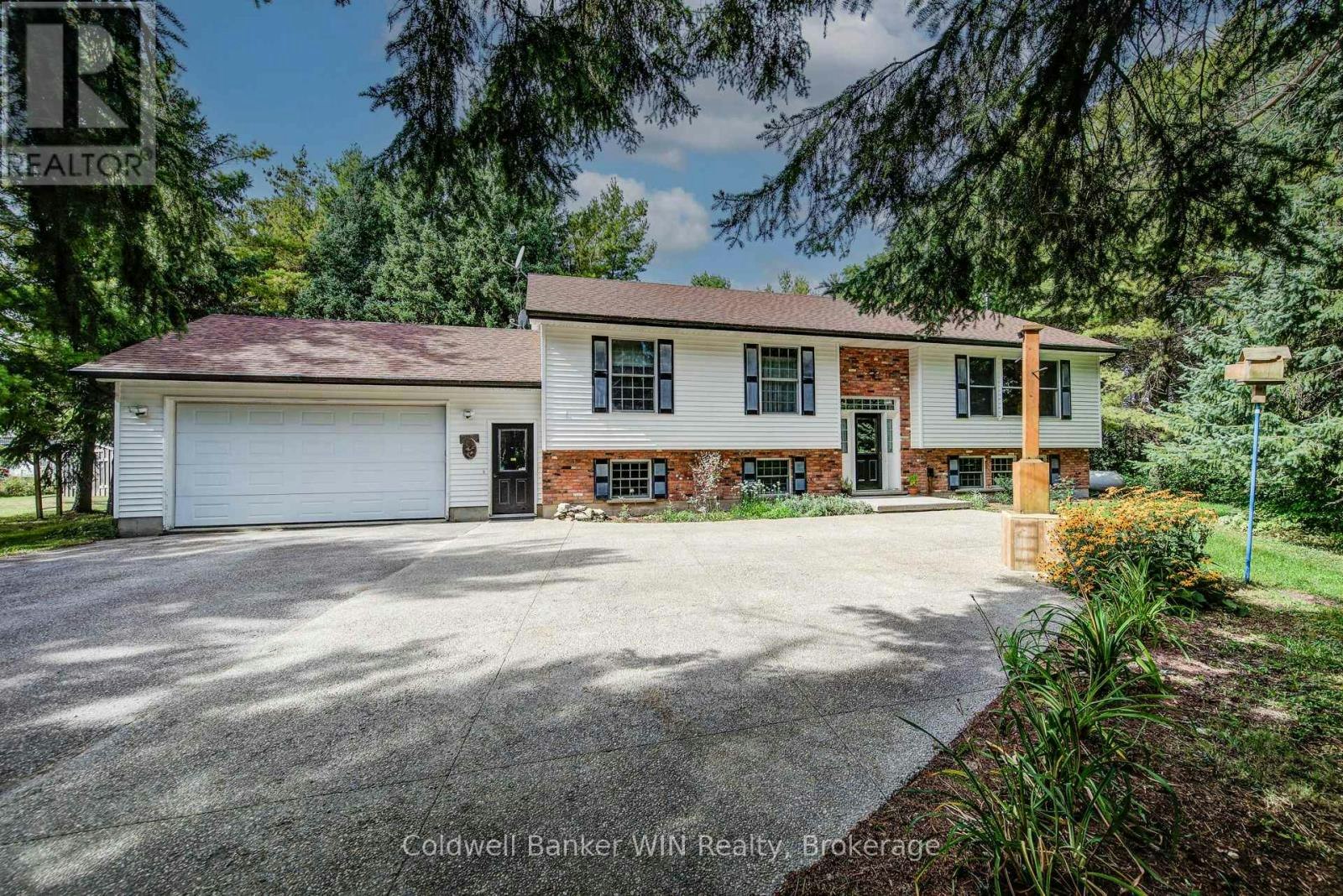 7356 Sideroad 12, Mapleton, ON, N0G 2K0