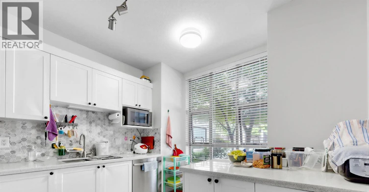 8268 Saba Road, Richmond, BC, V6Y 4C6 - 7