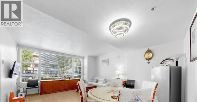 8268 Saba Road, Richmond, BC, V6Y 4C6 - 3