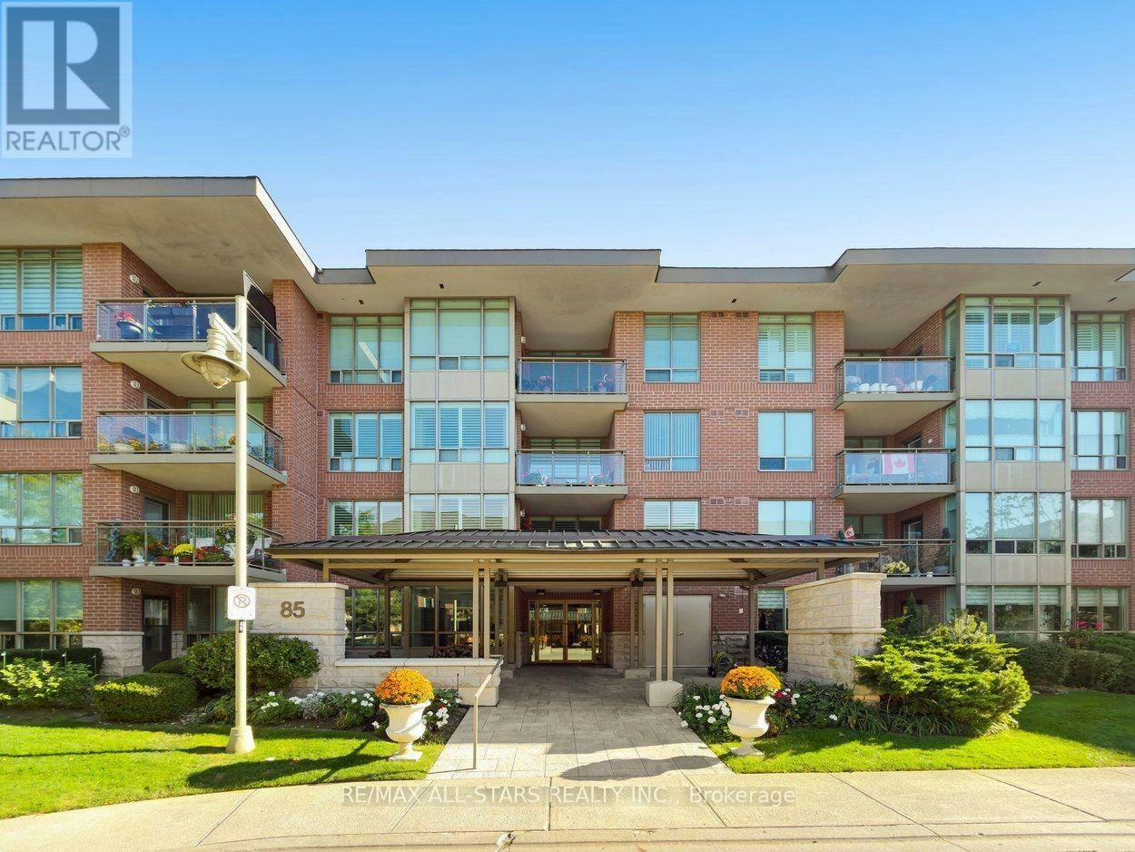 221-85 The Boardwalk Way, Markham, ON, L6E 1B9