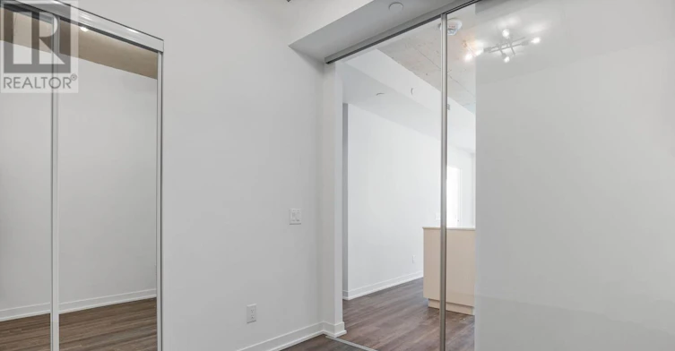 408-1808 St Clair Avenue W, Toronto, ON, M6N 0C1 - 19