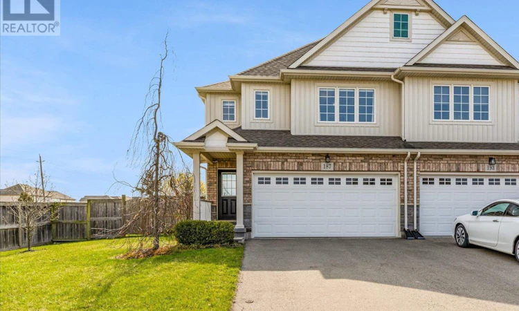 187 Cardinal Crescent