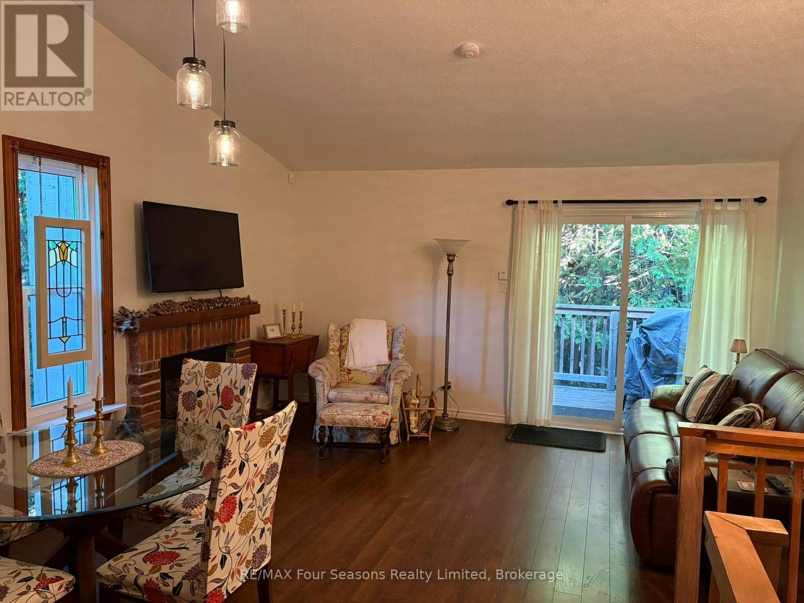 345-11 Harbour Street W, Collingwood, ON, L9Y 5B4 - 7