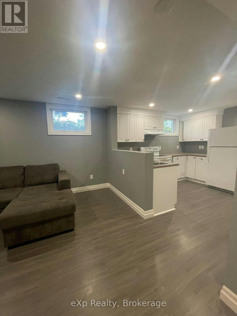 BSMT-1 Joyce Place, Guelph, ON, N1E 6P8 - 2