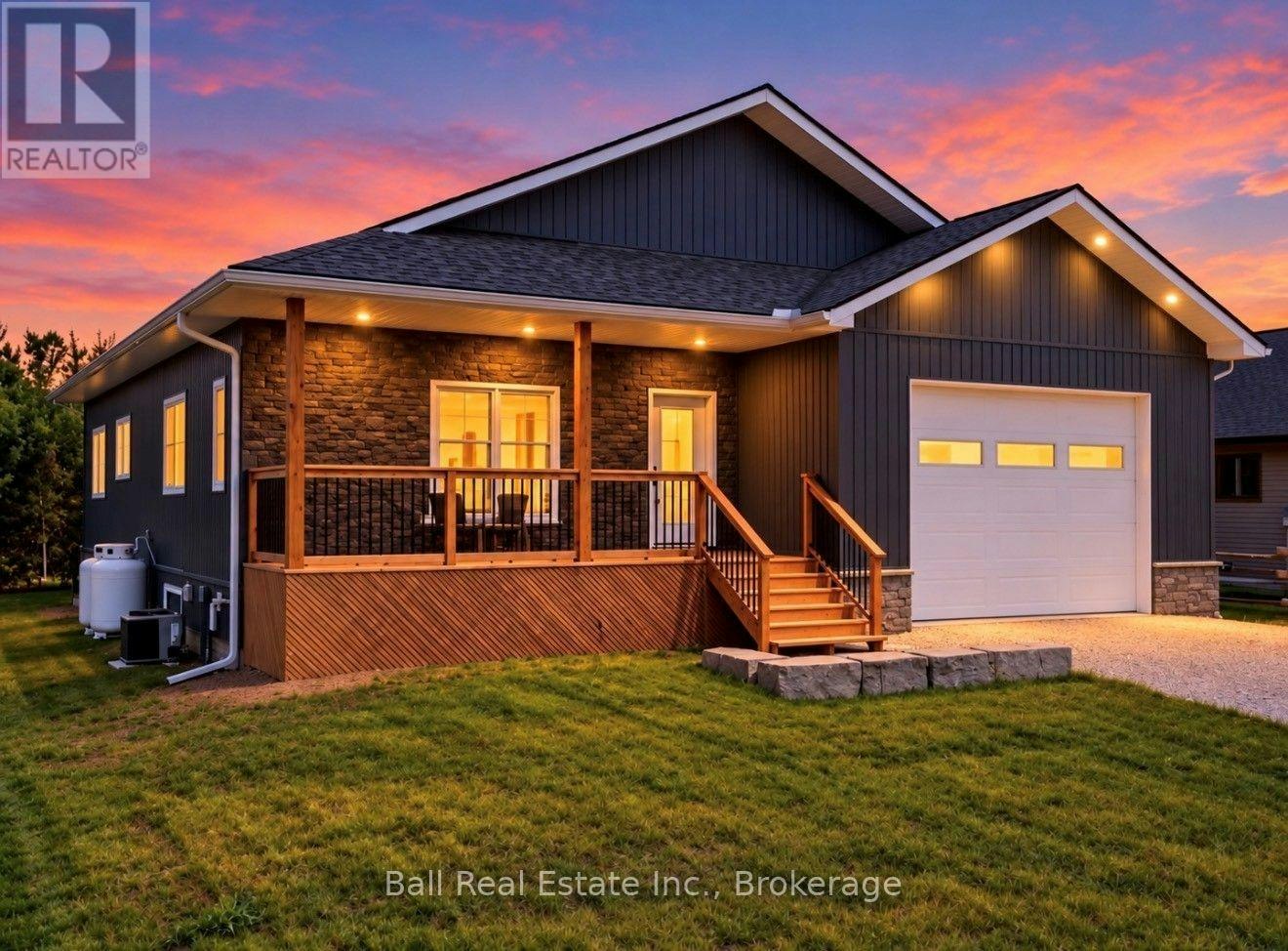 9 Williams Drive, Bancroft, ON, K0L 1C0