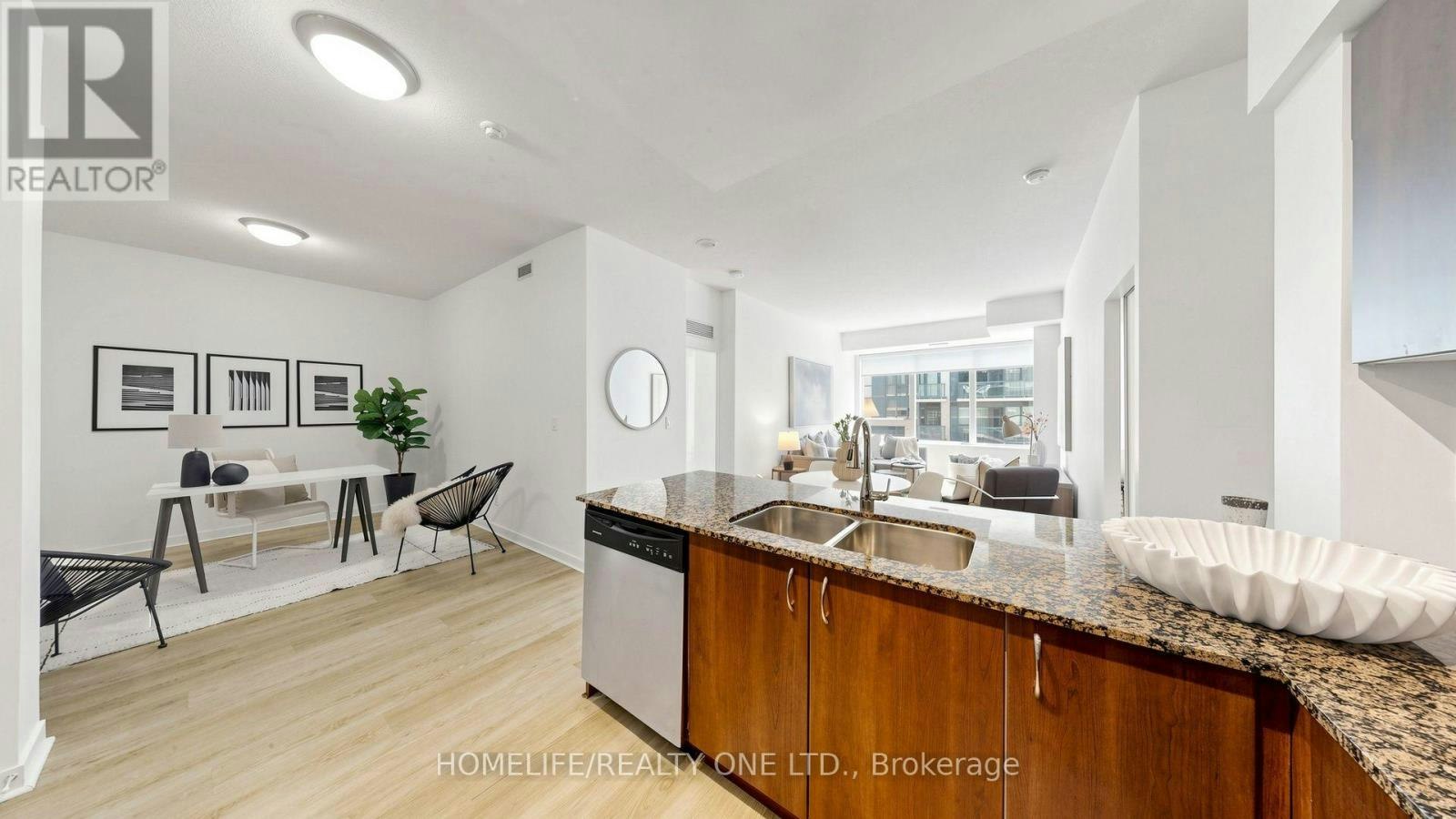 1804-55 Liberty Street EAST, Toronto, ON, M6K 3P9 - 4