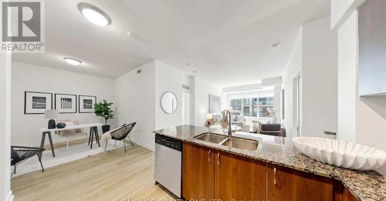 1804-55 Liberty Street EAST, Toronto, ON, M6K 3P9 - 4