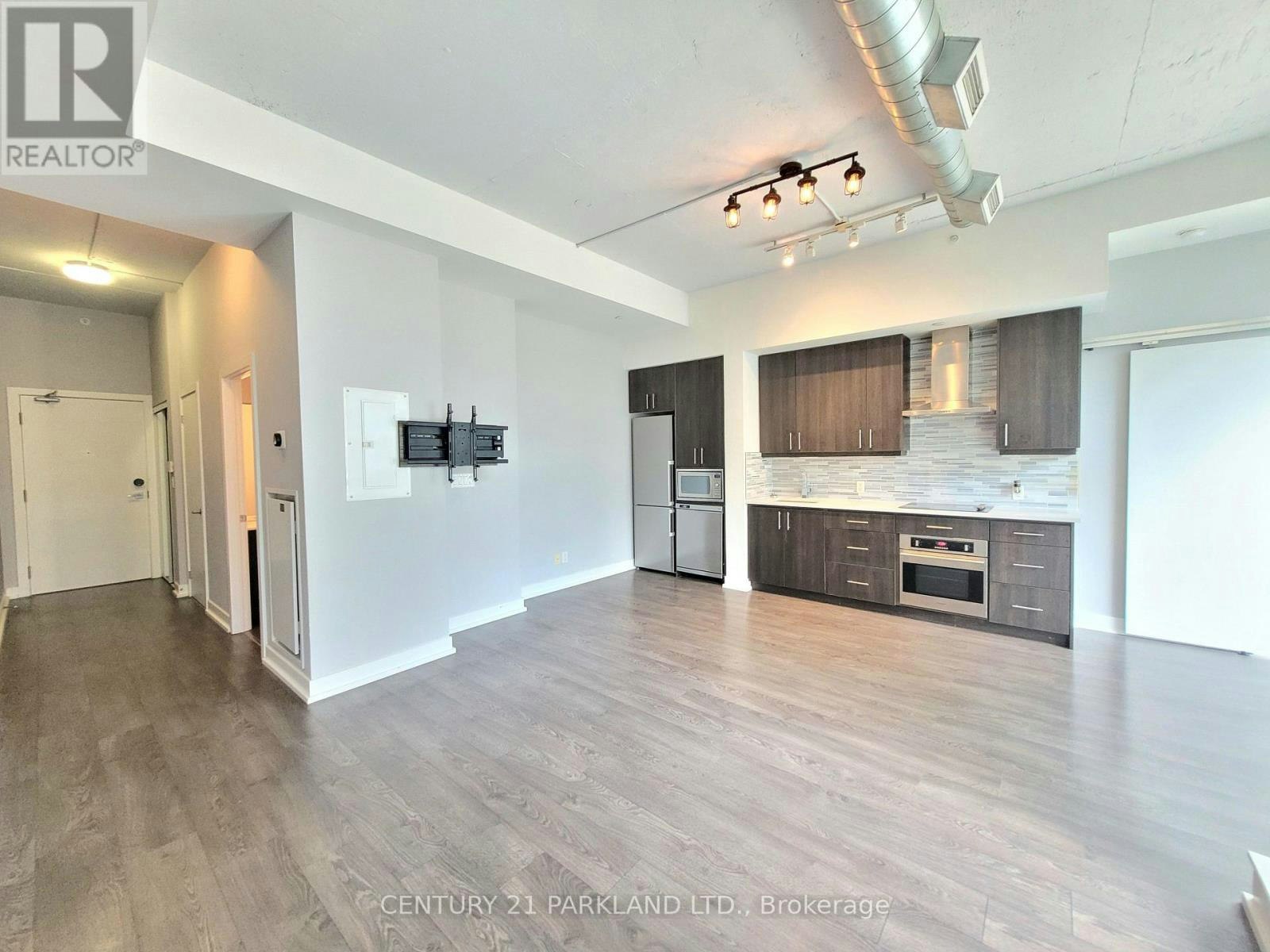 403-75 The Donway W, Toronto, ON, M3C 2E9 - 2