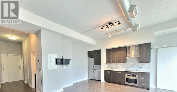 403-75 The Donway W, Toronto, ON, M3C 2E9 - 2