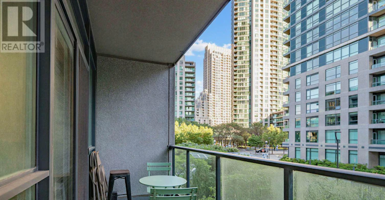235-231 Fort York Boulevard, Toronto, ON, M5V 1B2 - 9