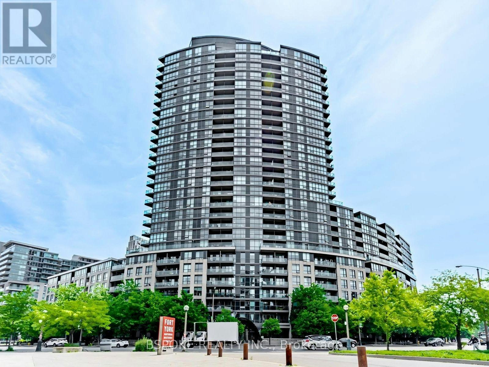 235-231 Fort York Boulevard, Toronto, ON, M5V 1B2