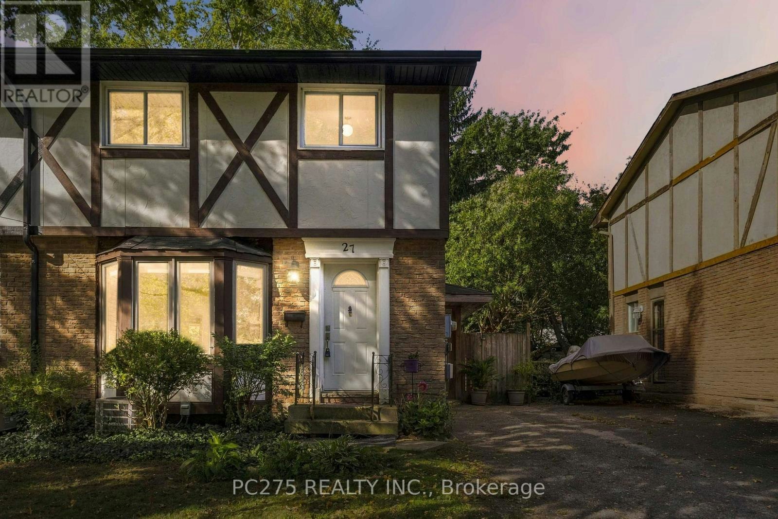 27 Sasha Crescent, London, ON, N6E 2M4