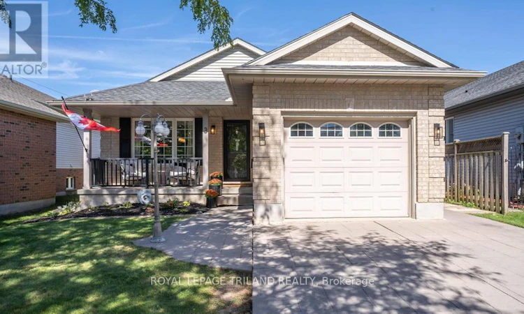 3 Cottonwood Drive