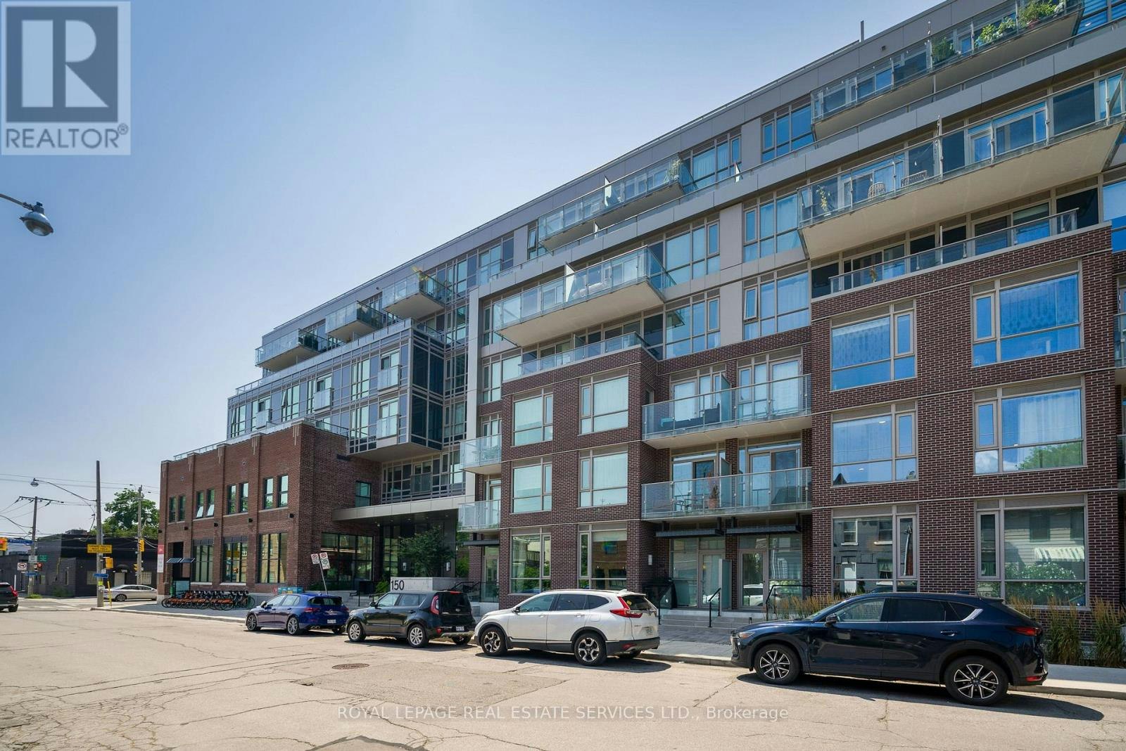 131-156 Logan Avenue, Toronto, ON, M4M 0E4 - 24