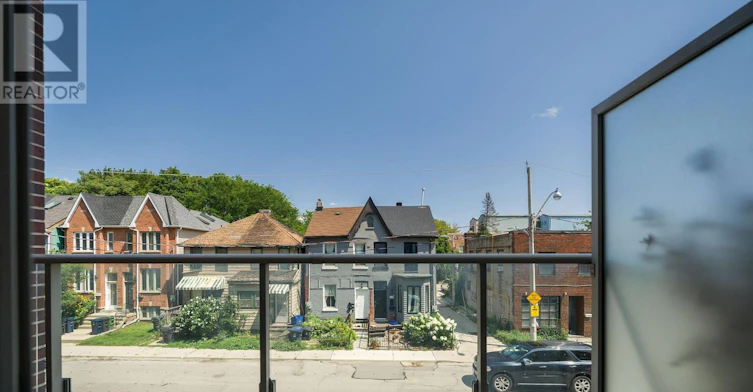 131-156 Logan Avenue, Toronto, ON, M4M 0E4 - 21