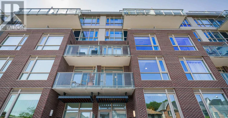 131-156 Logan Avenue, Toronto, ON, M4M 0E4 - 23