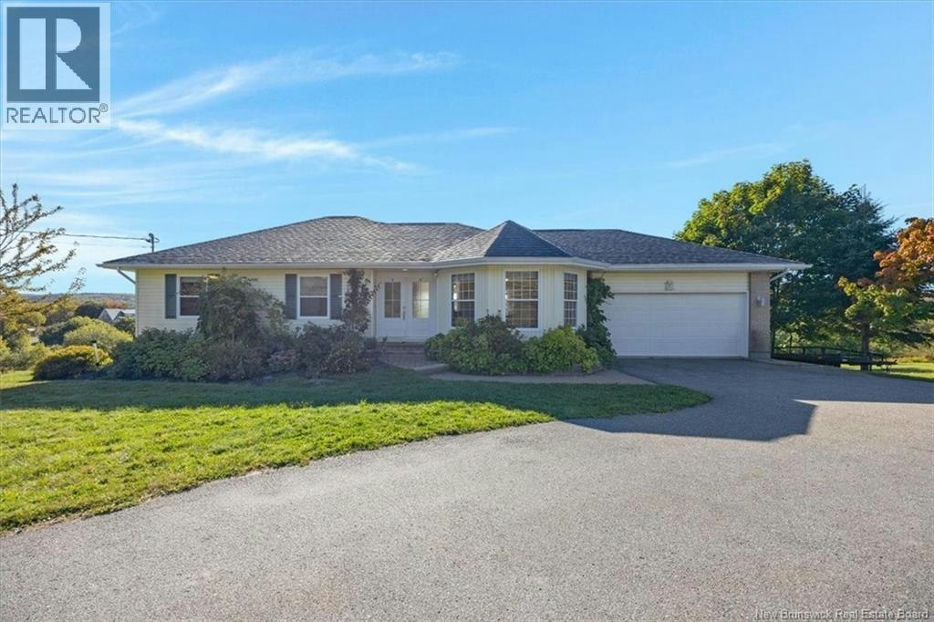 16 Darling Court, Quispamsis, NB, E2G 1Z7