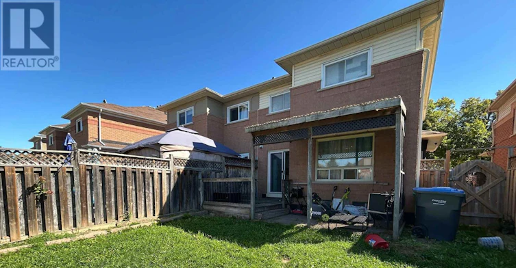126 Rainforest Drive N, Brampton, ON, L6R 1A5 - 7