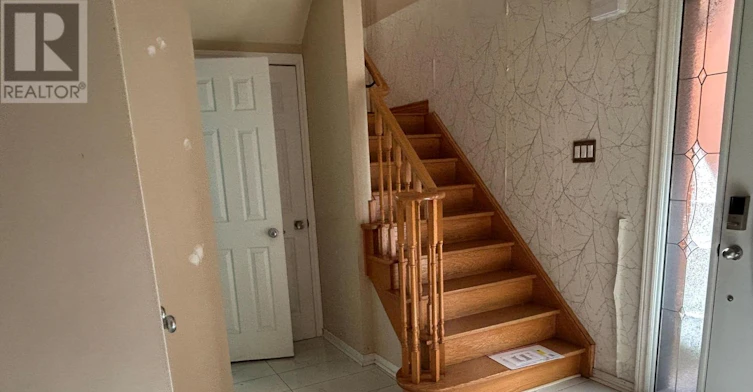 126 Rainforest Drive N, Brampton, ON, L6R 1A5 - 4