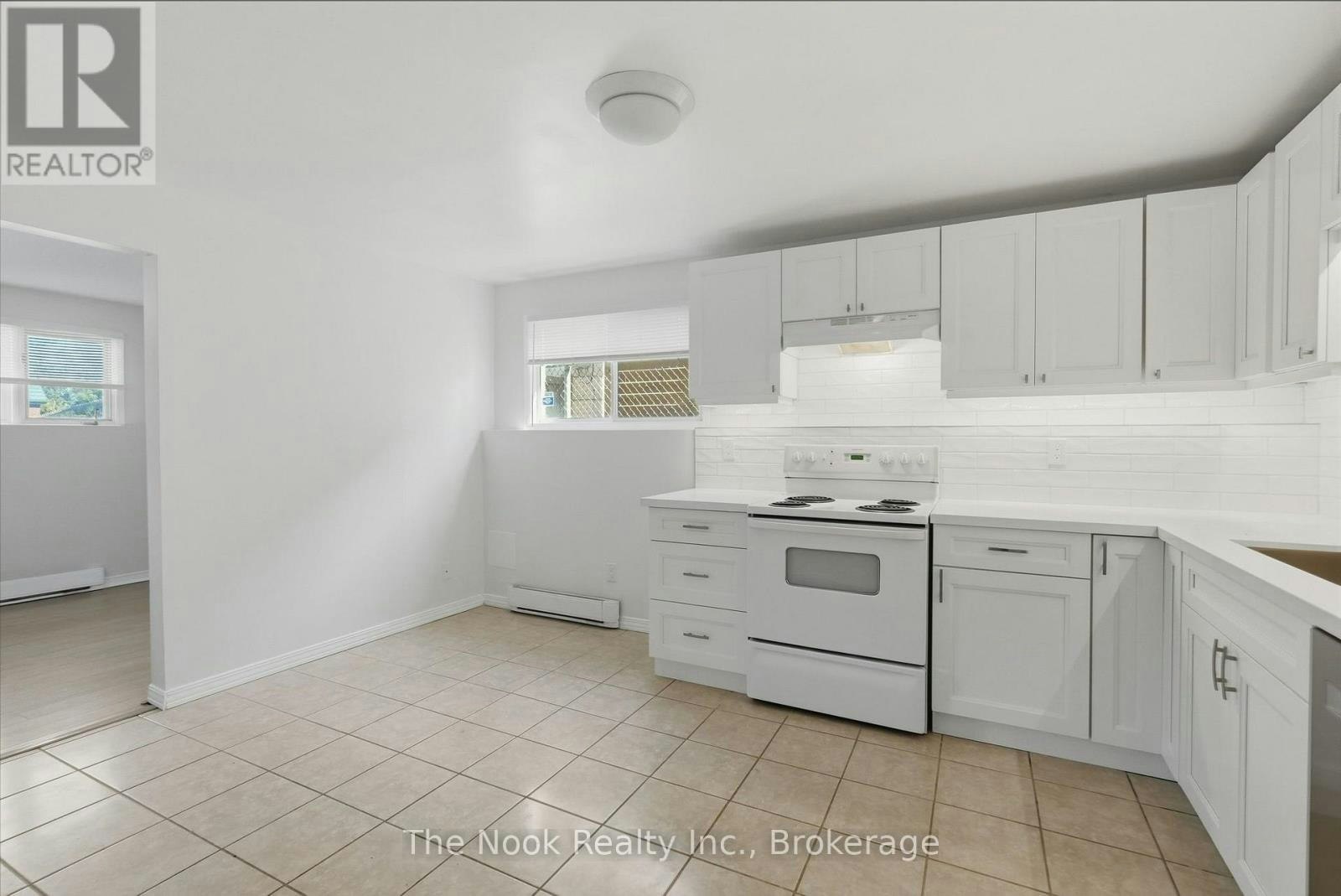 BASEMENT-255 Greenwood Avenue, Oshawa, ON, L1J 1W7 - 7