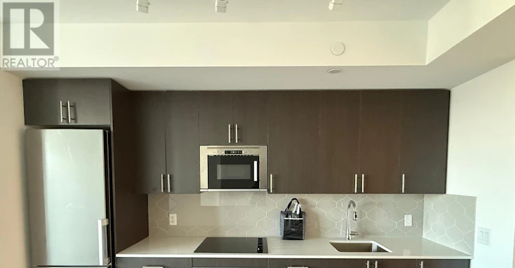 1415-2545 Simcoe Street N, Oshawa, ON, L1L 0W3 - 2