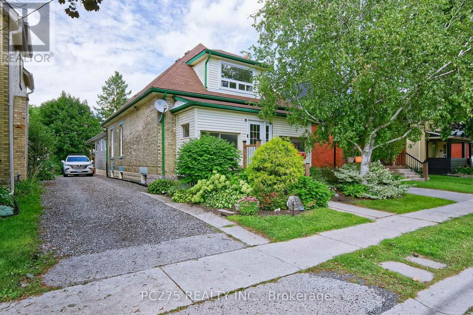 20 Maple Street, St. Thomas, ON, N5R 1Y9