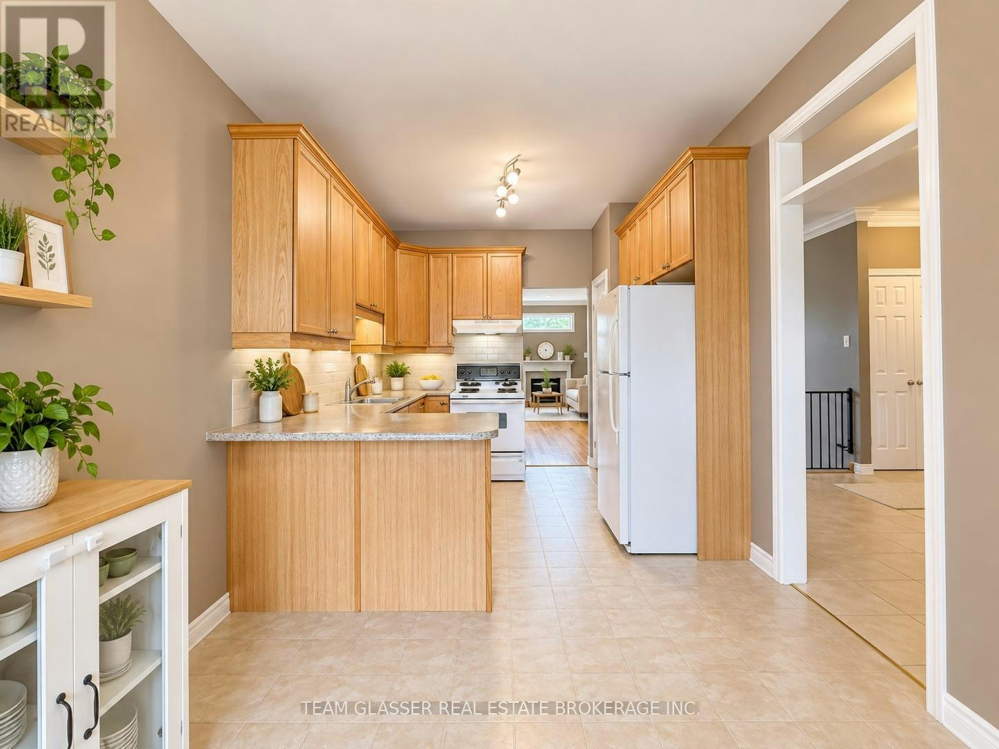 32-44 Edgevalley Road, London, ON, N5Y 5P6 - 4