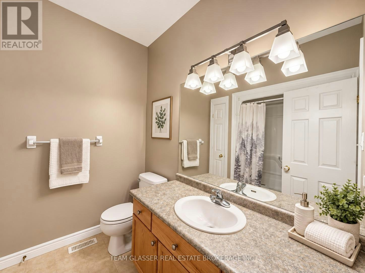 32-44 Edgevalley Road, London, ON, N5Y 5P6 - 13