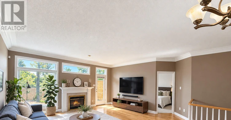 32-44 Edgevalley Road, London, ON, N5Y 5P6 - 7