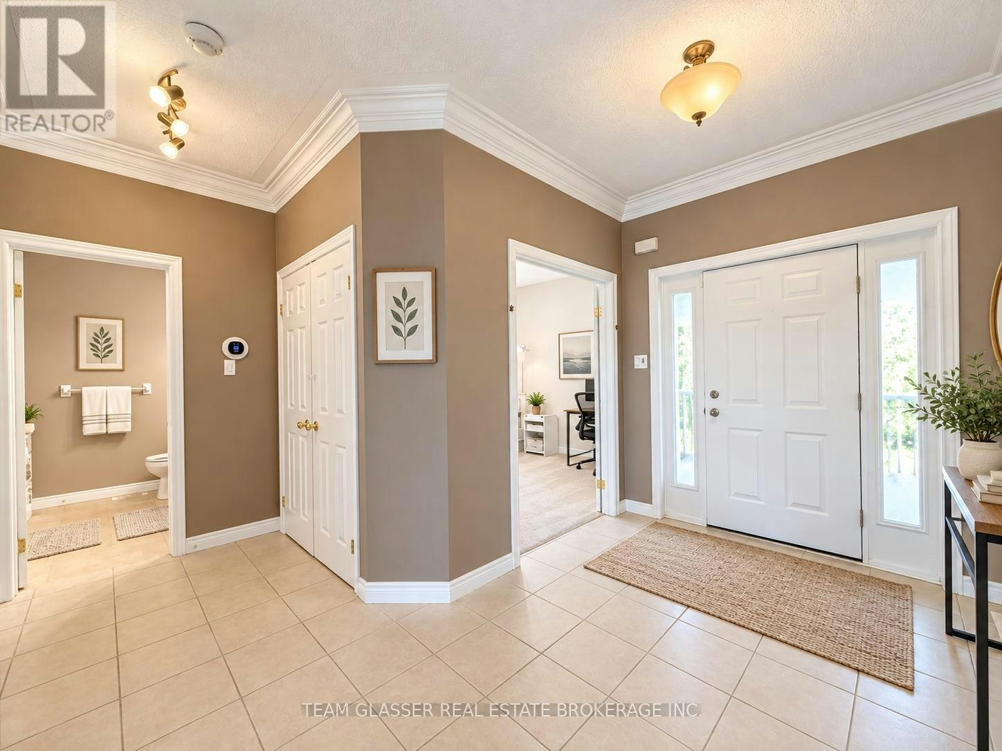 32-44 Edgevalley Road, London, ON, N5Y 5P6 - 3