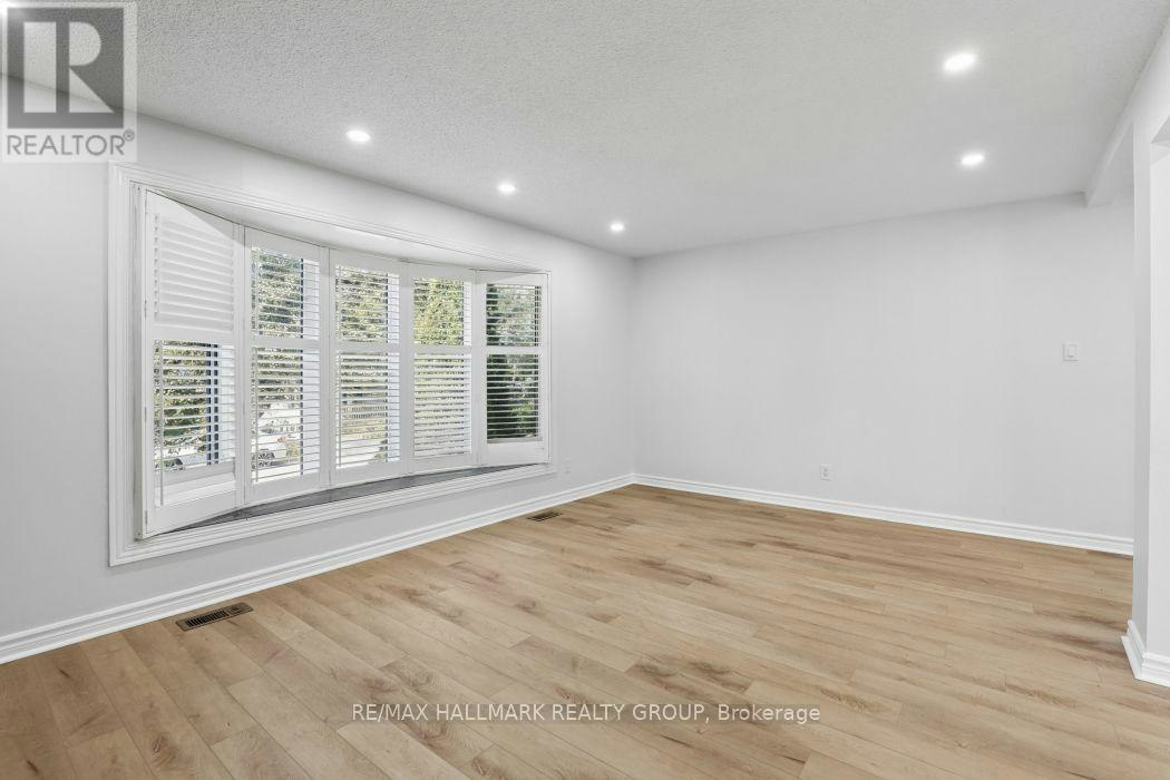 211 Harcourt Avenue, Ottawa, ON, K2B 5C2 - 9
