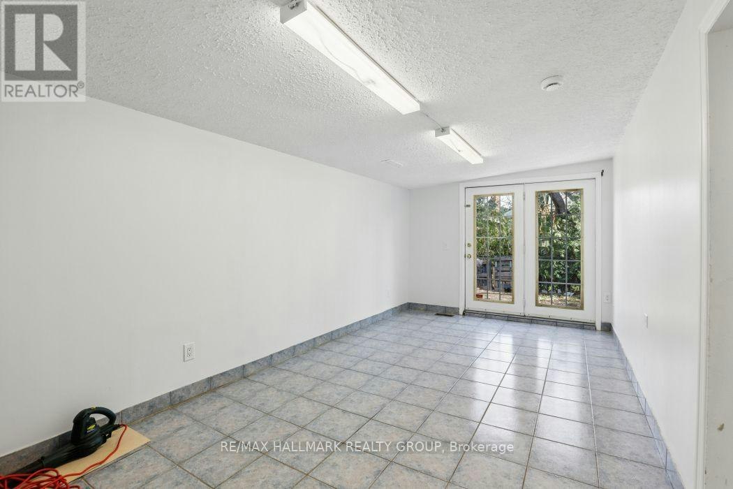 211 Harcourt Avenue, Ottawa, ON, K2B 5C2 - 20