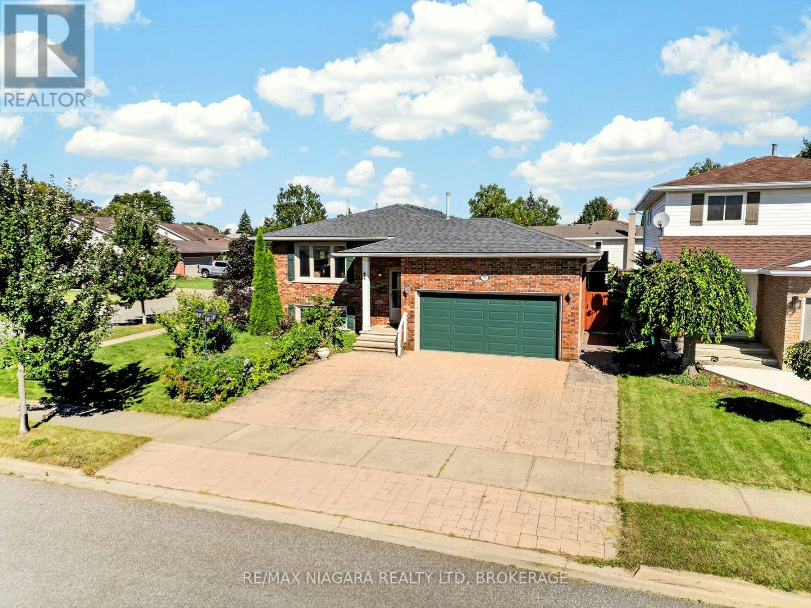 7905 Salisbury Place, Niagara Falls, ON, L2H 2W7