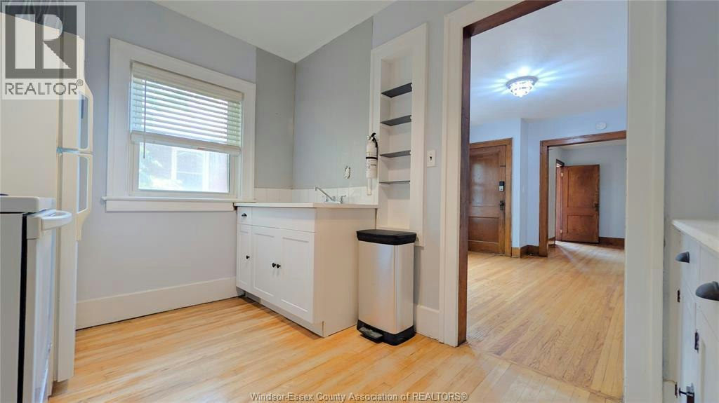 UPPER-322 Partington, Windsor, ON, N9B 2N5 - 5
