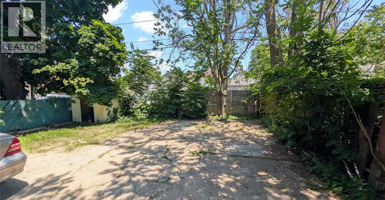 UPPER-322 Partington, Windsor, ON, N9B 2N5 - 3