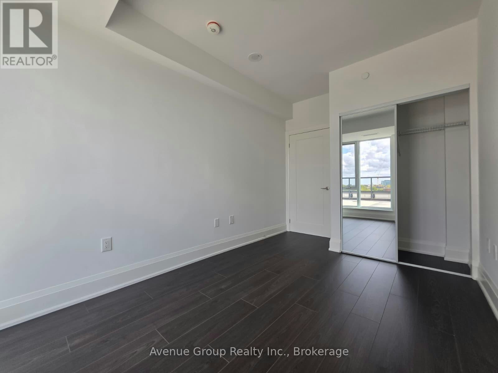 805-700 Sheppard Avenue W, Toronto, ON, M3H 0G5 - 4