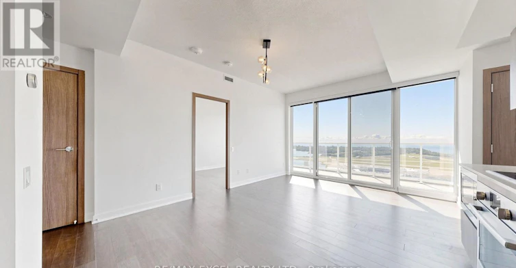 4002-17 Bathurst Street, Toronto, ON, M5V 0N1 - 6