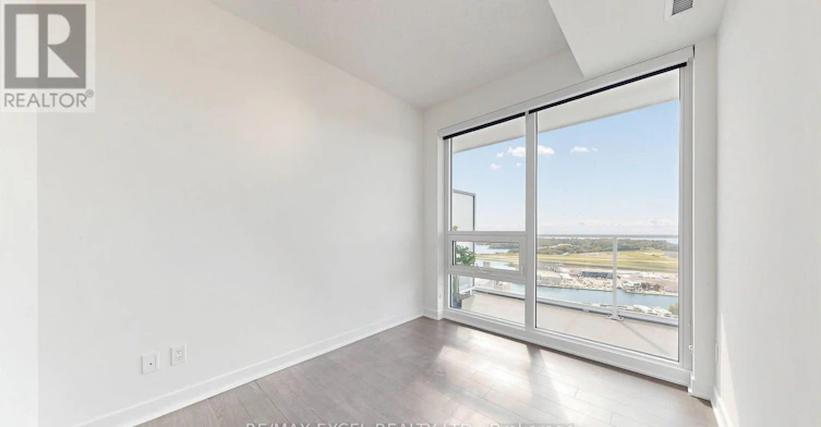 4002-17 Bathurst Street, Toronto, ON, M5V 0N1 - 9