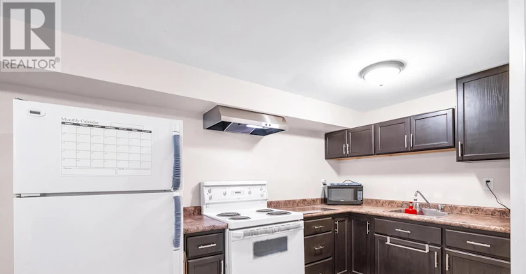 487 Cunningham Avenue, Oshawa, ON, L1J 3C1 - 5